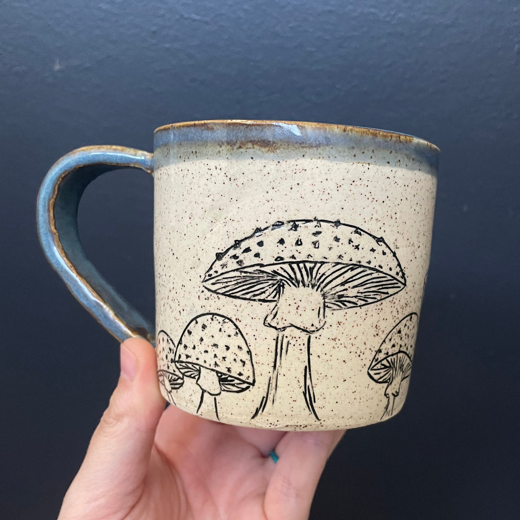 Mushroom Pot No1