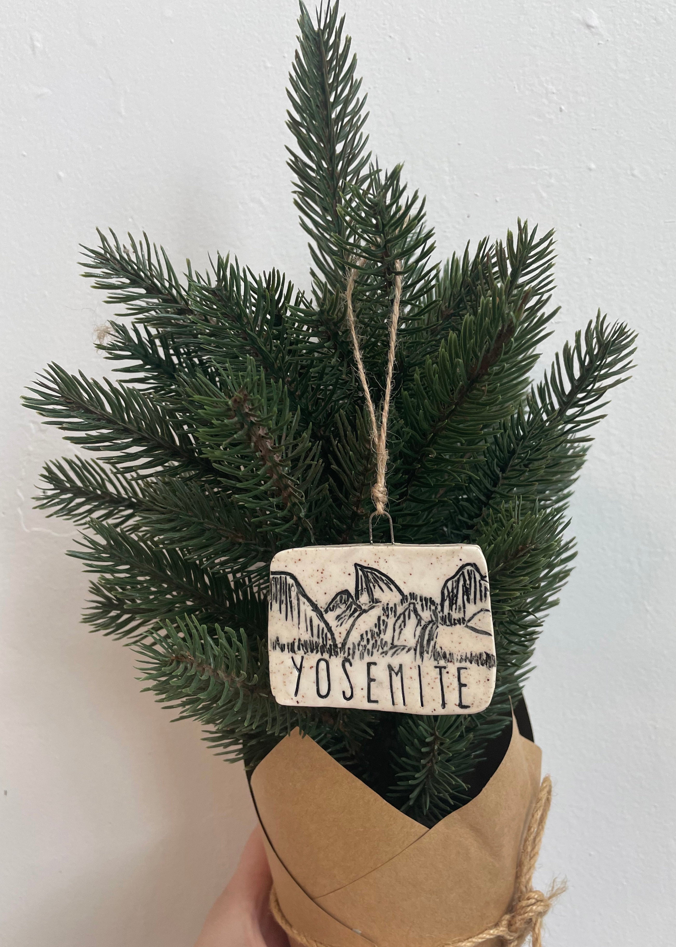 Yosemite Tunnel View Ornament, No 9